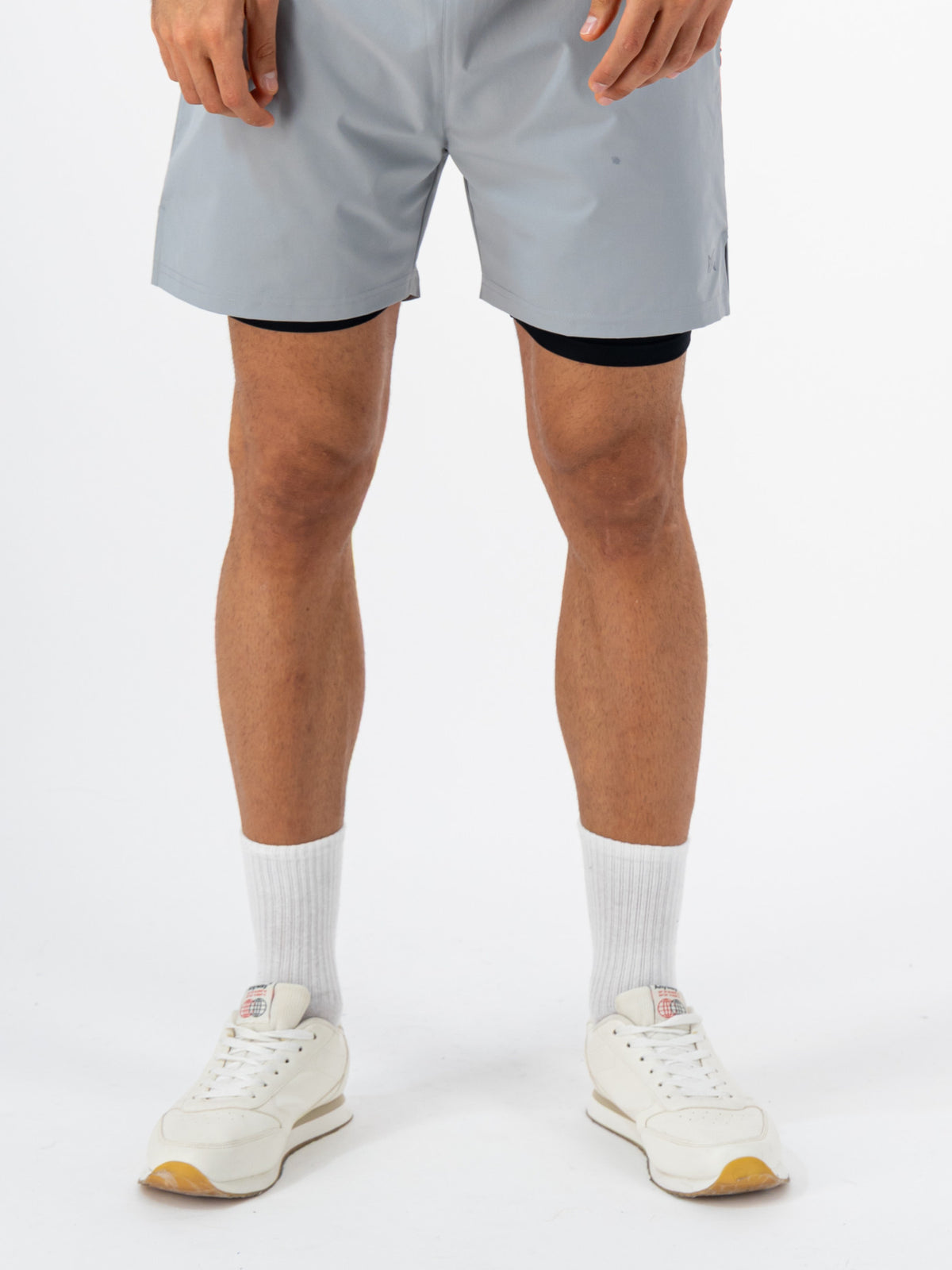 Synergy 2-in-1 Training Shorts — Light Grey
